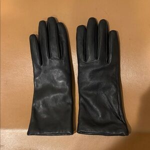 NEW Black Leather Gloves